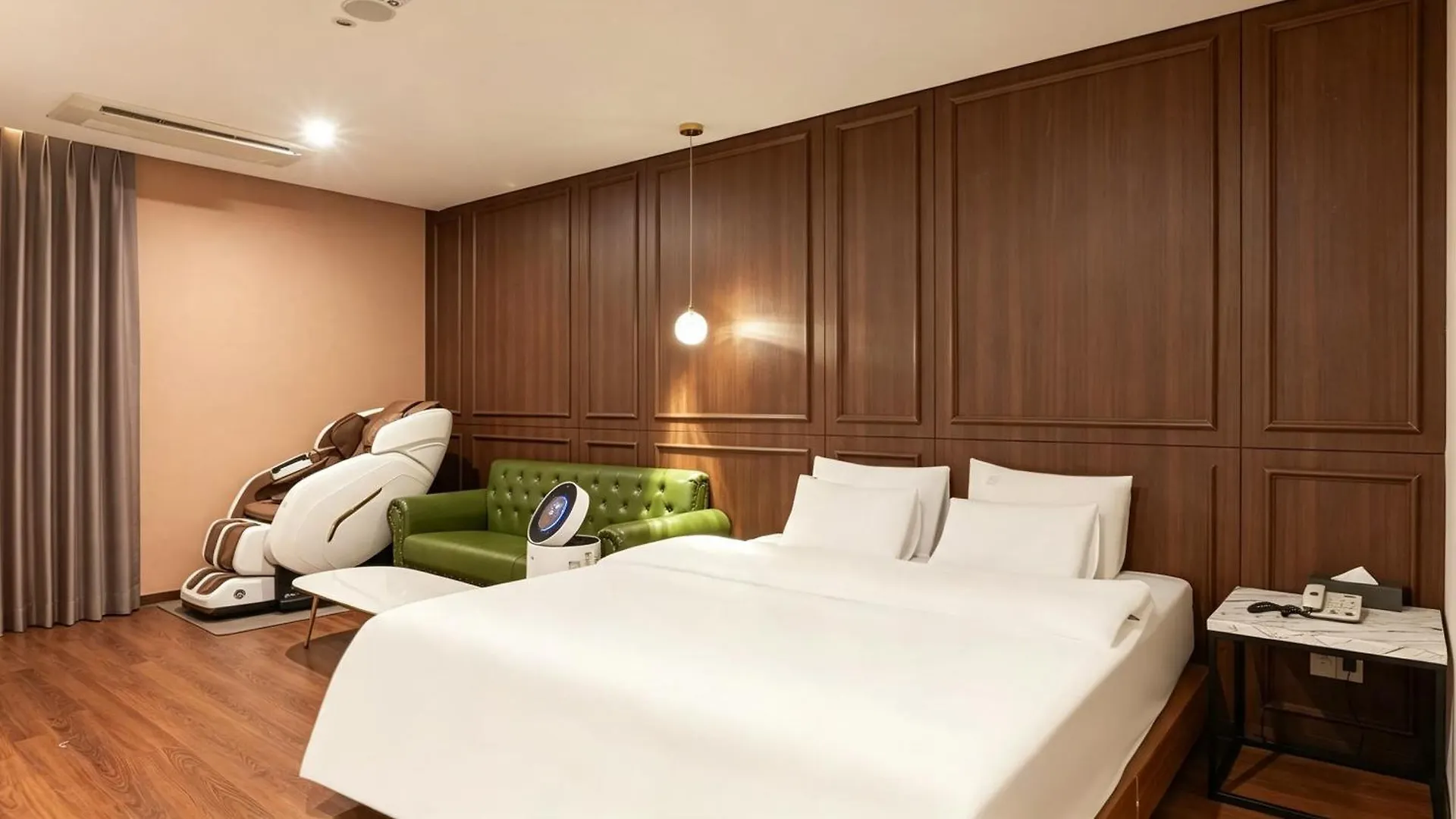 Incheon Guwol Hotel Mplace 인천 구월동 호텔 엠플레이스