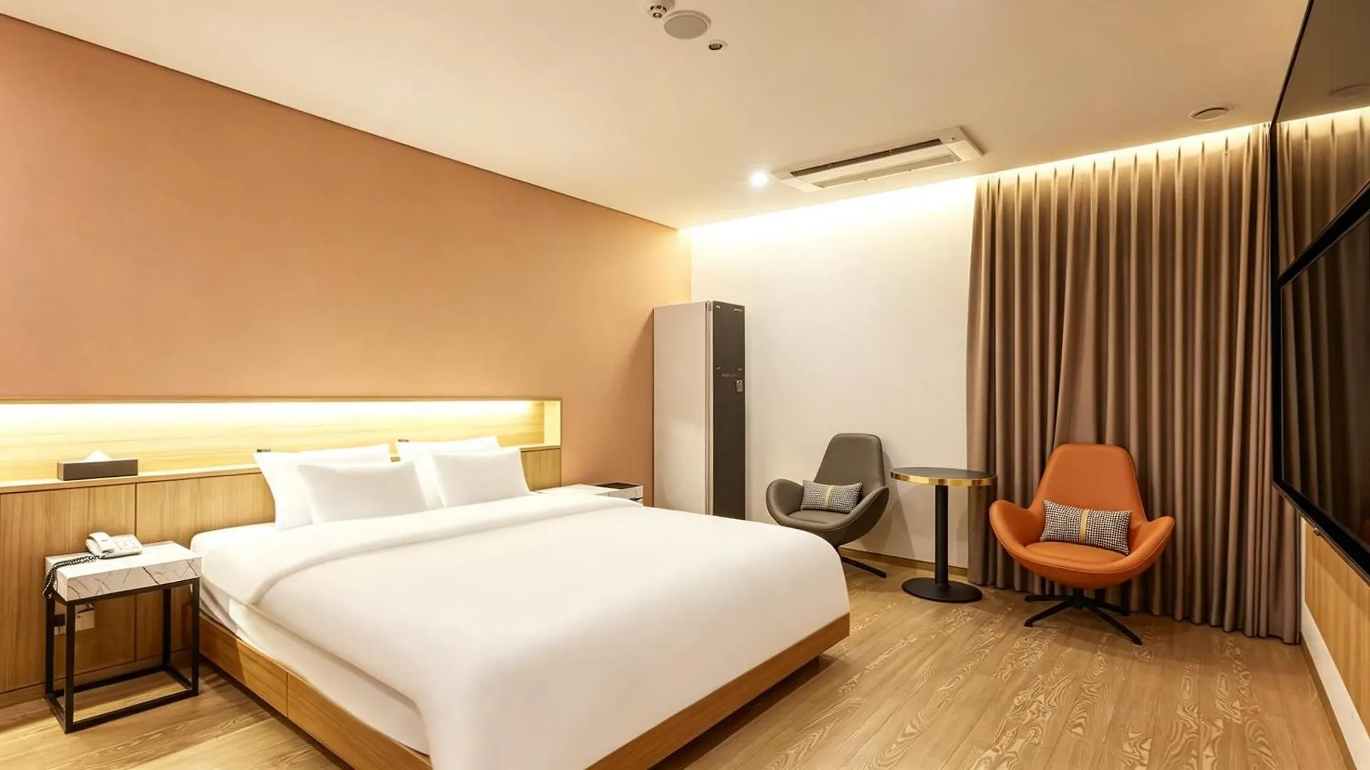 Incheon Guwol Hotel Mplace 인천 구월동 호텔 엠플레이스