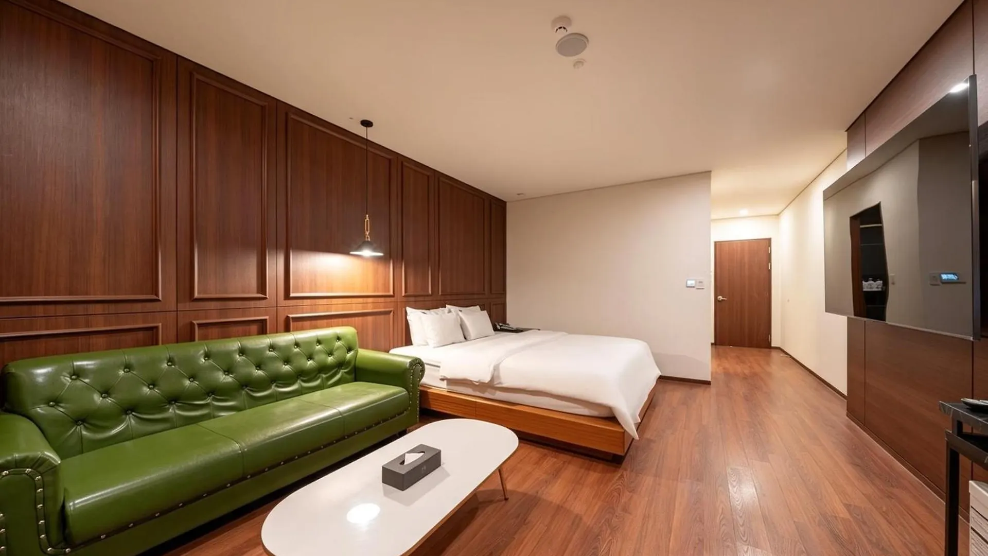 ***  Incheon Guwol Hotel Mplace 인천 구월동 호텔 엠플레이스 韓国